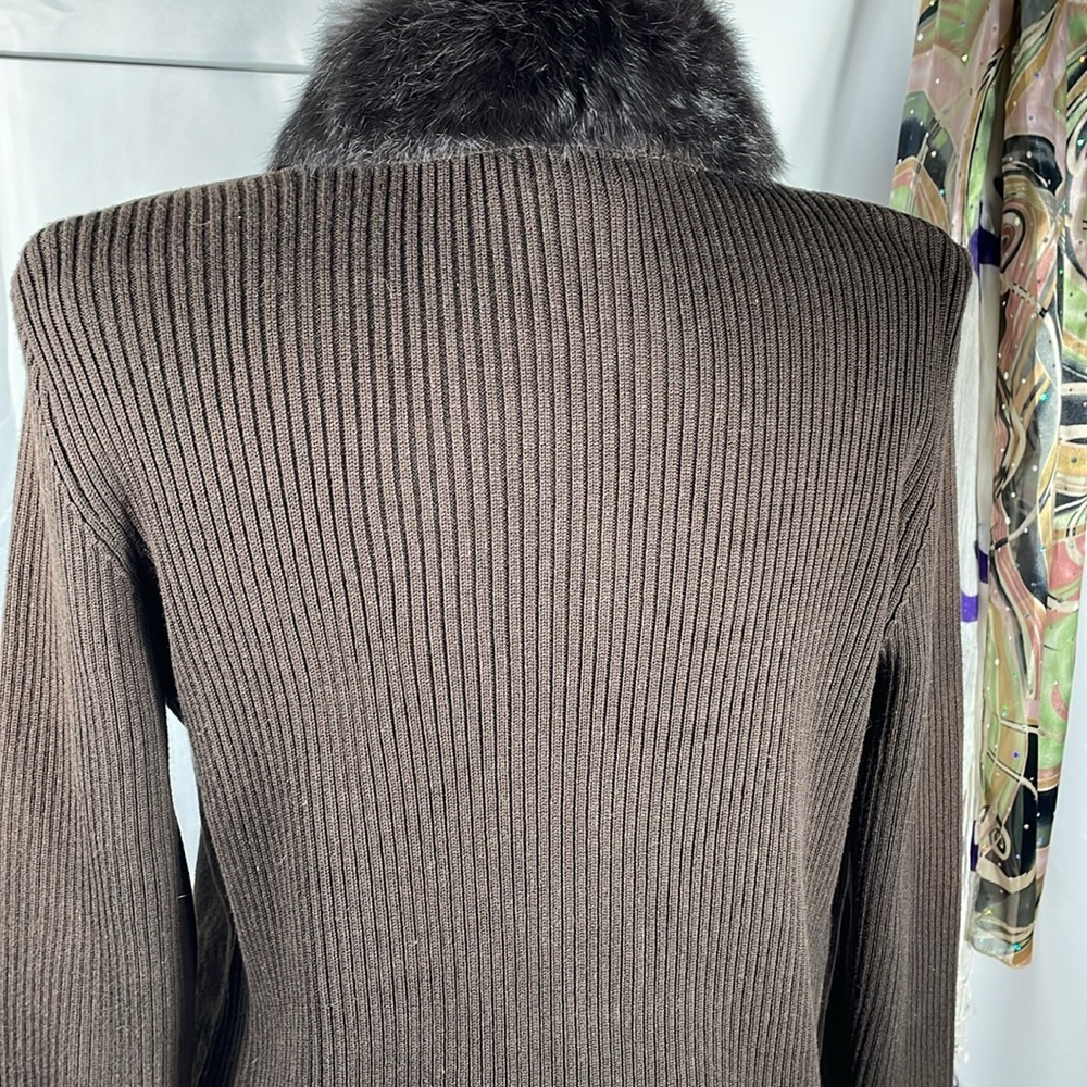 ESCAPADE Jacket - Picture 3 of 3